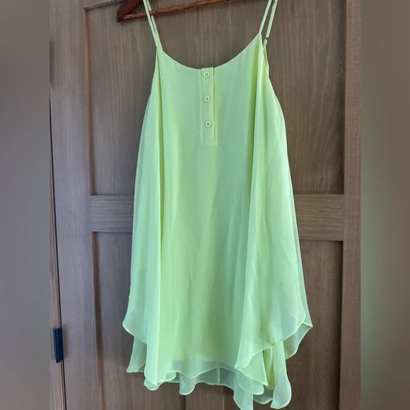 Alice + Olivia Neon Yellow Flowy 100% Silk Mini Dress Size M - Picture 4 of 9